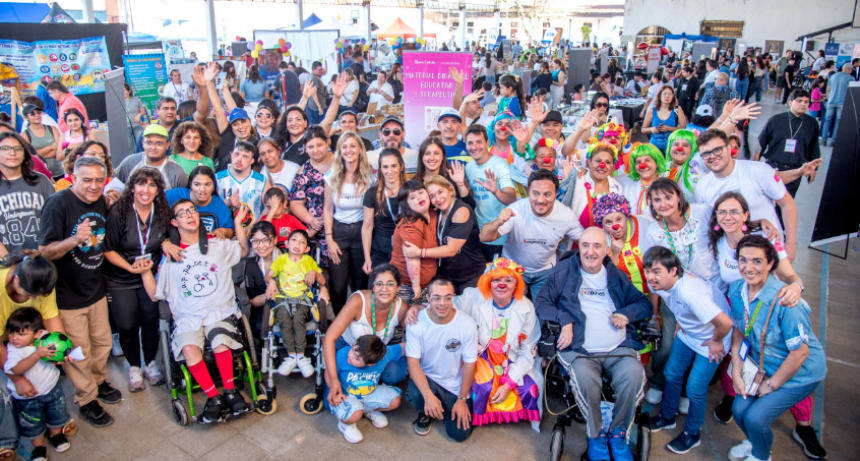 La Expo Todos Somos Capaces reuni&oacute; a un centenar de emprendedores con discapacidad e instituciones que impulsan una ciudad m&aacute;s inclusiva