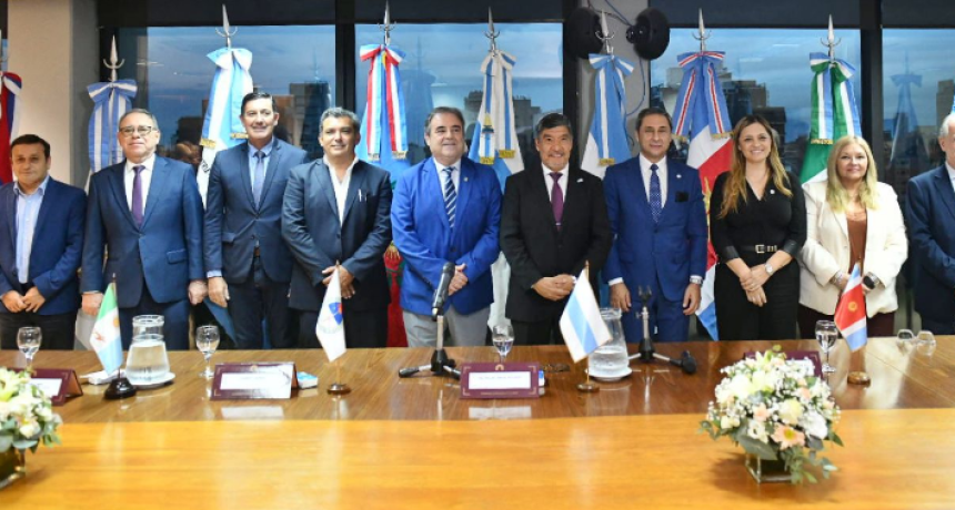 Parlamento del Norte: la Mesa Ejecutiva reclam&oacute; mayor federalismo y recursos para las provincias