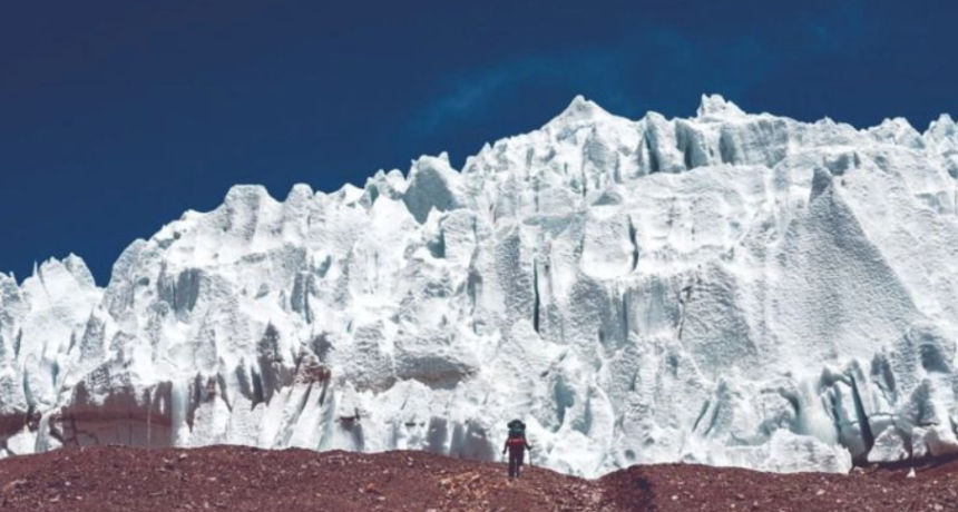 El Gobierno promulg&oacute; la ley de Glaciares: el papel de las provincia