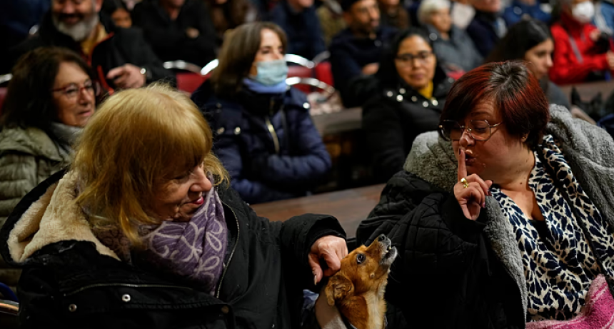 Compensaciones por abusos sexuales de la Iglesia en Espa&ntilde;a suma 300 solicitudes en solo 15 d&iacute;as