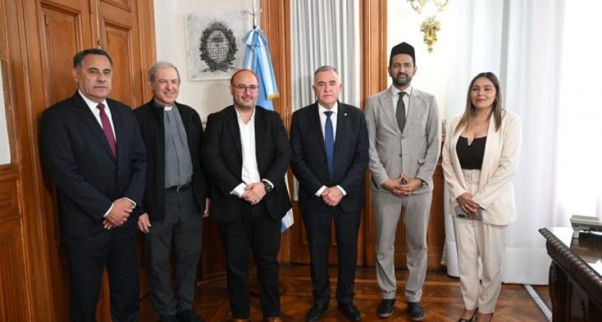 Jaldo recibi&oacute; a l&iacute;deres religiosos y destac&oacute; el di&aacute;logo interreligioso en Tucum&aacute;n