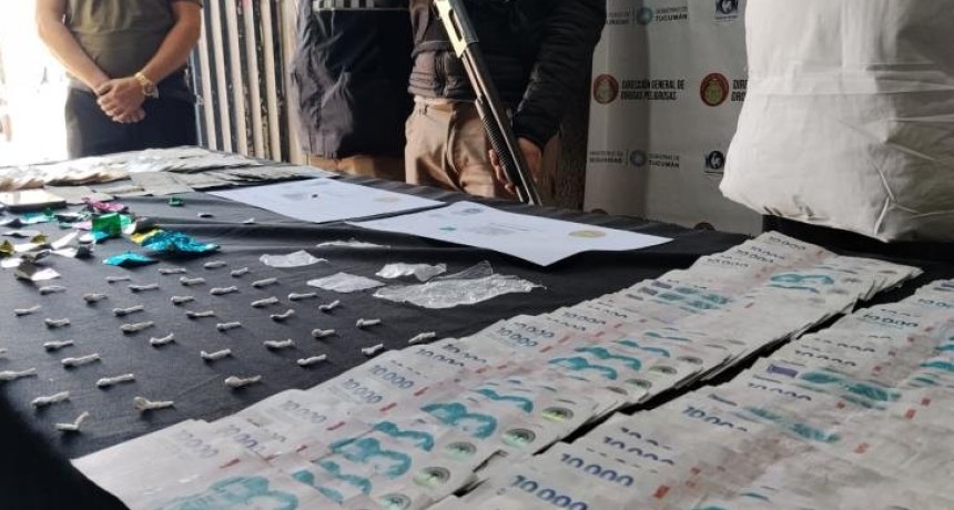  Tres kioscos de ventas de estupefacientes desbaratados y detienen a tres personas