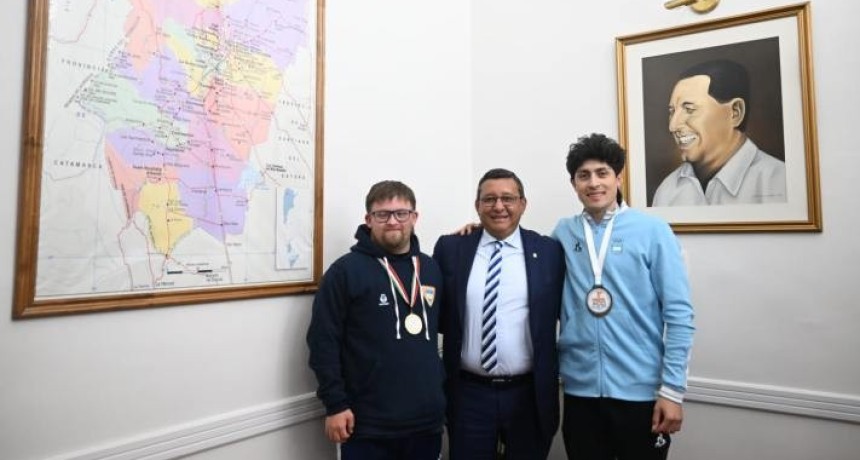 La Provincia reconoci&oacute; a deportistas tucumanos que representaron al pa&iacute;s en competencias internacionales