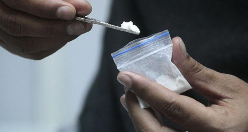 Buscan crear un sistema nacional de protecci&oacute;n contra la droga en las escuelas 