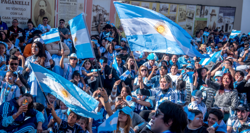 La final del Mundial 2026 entre Argentina y Espa&ntilde;a se vive en la Plaza Tem&aacute;tica