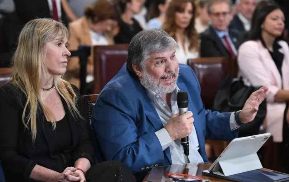 "Vulnera la Constitución": el bloque Justicialista del Senado repudió el DNU sobre inteligencia 