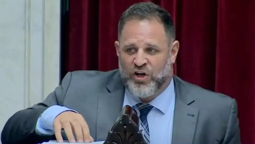 Glinski apuntó contra Milei por los incendios: 