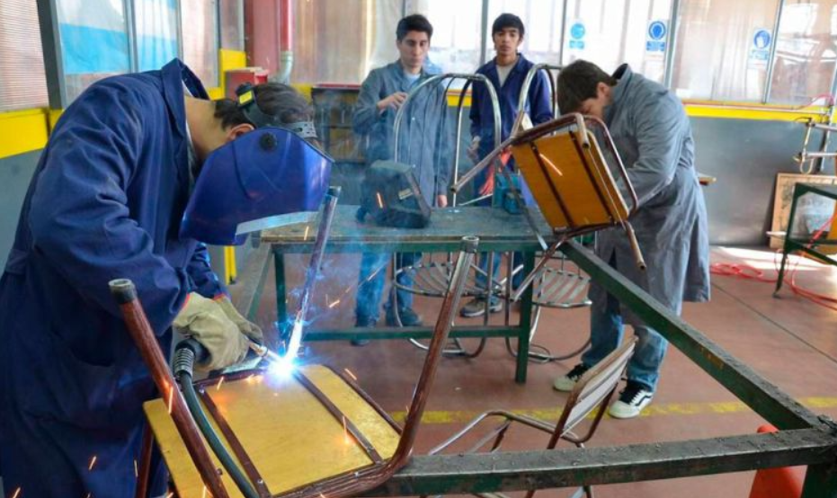 Proponen restituir las normas sobre Educación Técnica derogadas en el Presupuesto 2026