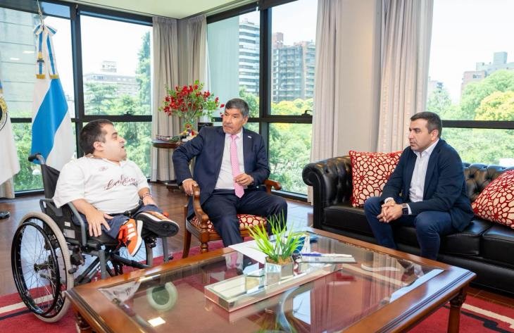 Acevedo recibió a Javier Pérez y acompañará la gestión para mejorar su movilidad