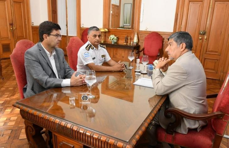 El vicegobernador,  Miguel Acevedo se reunió con el  ministro de seguridad Eugenio Aguero Gamboa