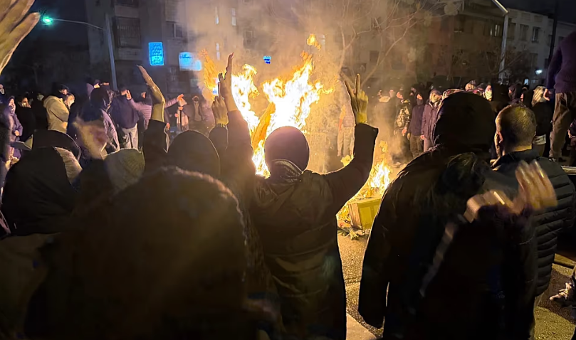 Denuncian que los muertos por la represión de las protestas en Irán supera los 4.000