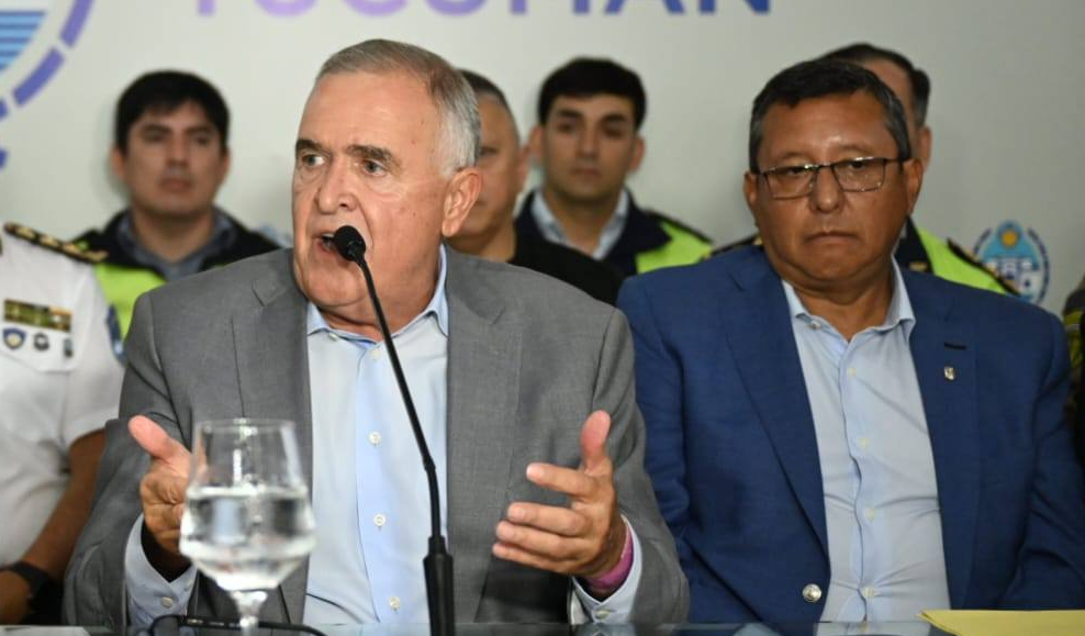 "Las obras las deciden los intendentes, la Provincia aporta los fondos"