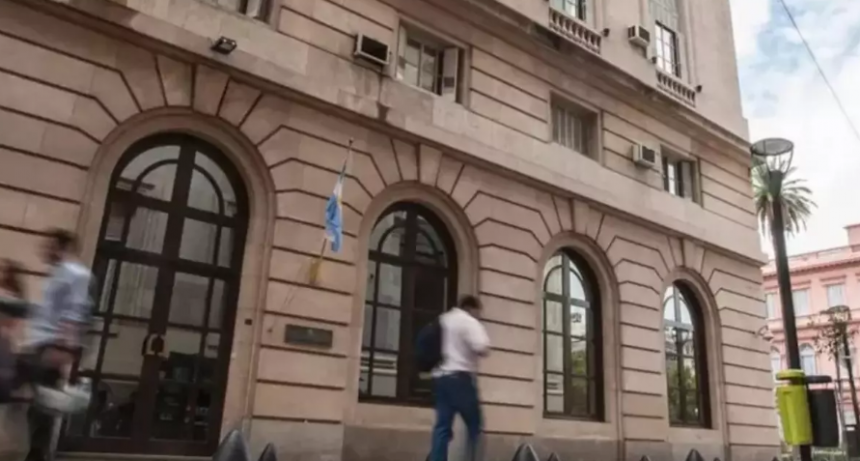 El Gobierno habilita a la SIDE a aprehender personas en casos de flagrancia