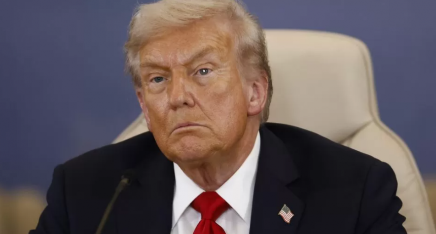 Trump aseguró que Venezuela la entregará entre "30 y 50 millones de barriles de petróleo"