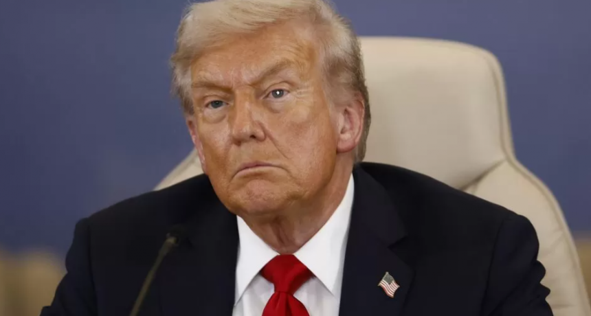 El Senado estadounidense busca ponerle un freno a los poderes de guerra de Trump 