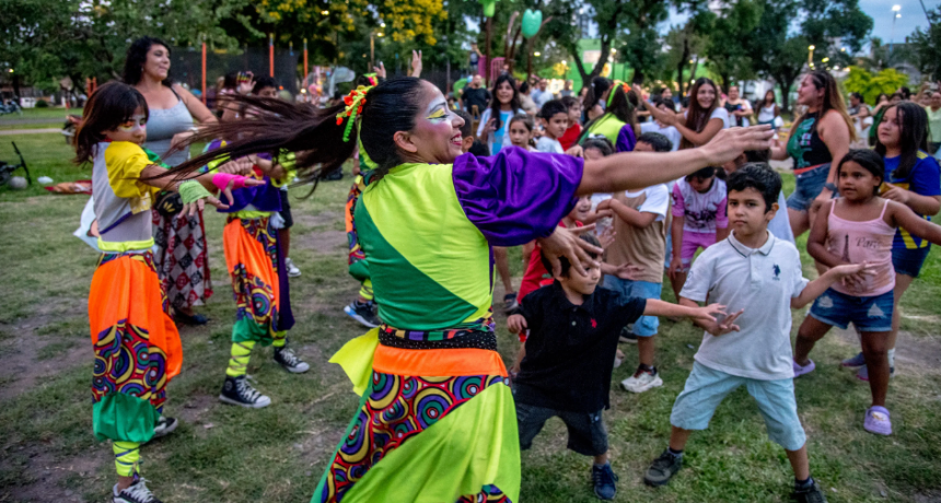 Nuevos horarios y más actividades culturales para disfrutar el verano en la ciudad