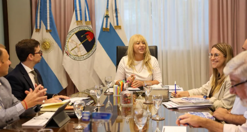 Chahla: "Seguimos trabajando con el foco puesto en las necesidades y el bienestar de los vecinos"