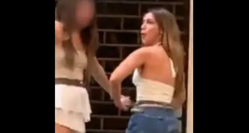 Agostina Páez, la argentina acusada de injuria racial en Brasil, podría pasar entre rejas de 2 a 5 años