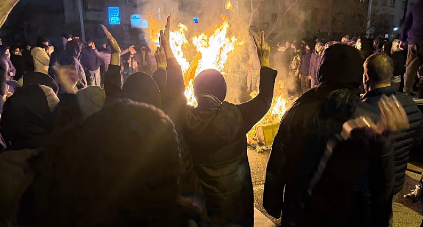 Denuncian que los muertos por la represión de las protestas en Irán supera los 4.000