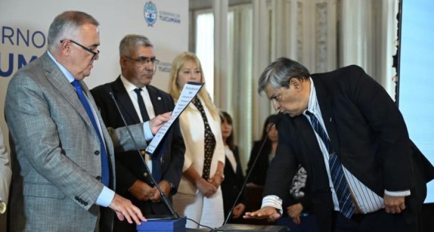 Jaldo puso en funciones a la nueva conducción de la Caja Popular de Ahorros