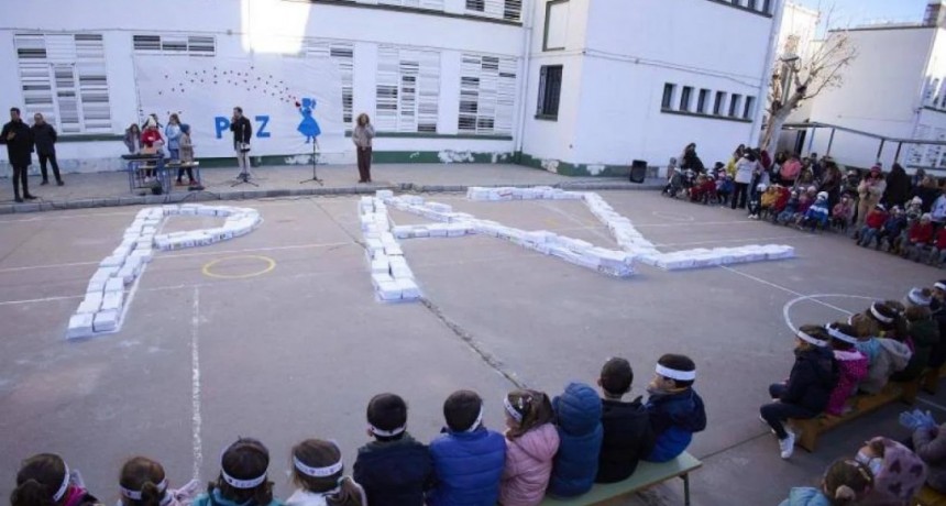 El Día Escolar de la No Violencia y la Paz