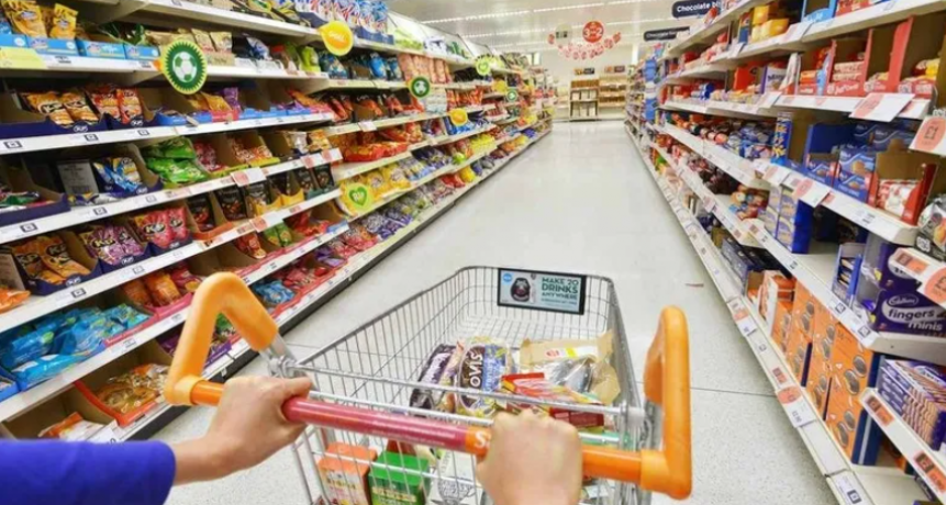 El consumo de los hogares cayó en diciembre por segundo mes consecutivo