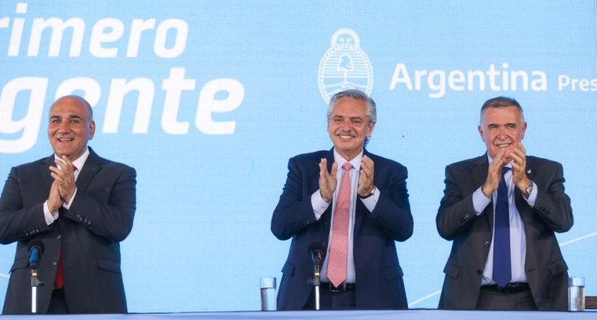 El presidente Fernández confirmó que Manzur vuelve a Tucumán a competir en las elecciones