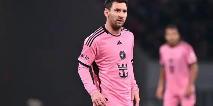 Messi se disculpó por no jugar en Hong Kong 