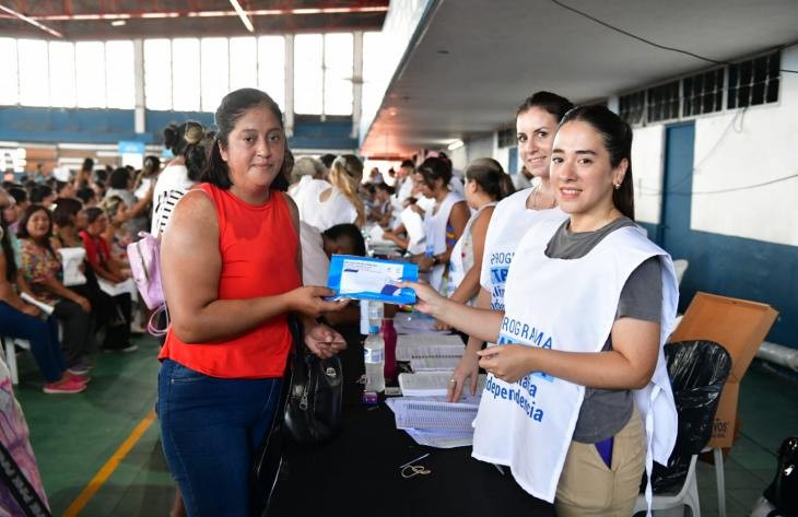 Comienza la entrega de la Tarjeta Alimentaria Independencia