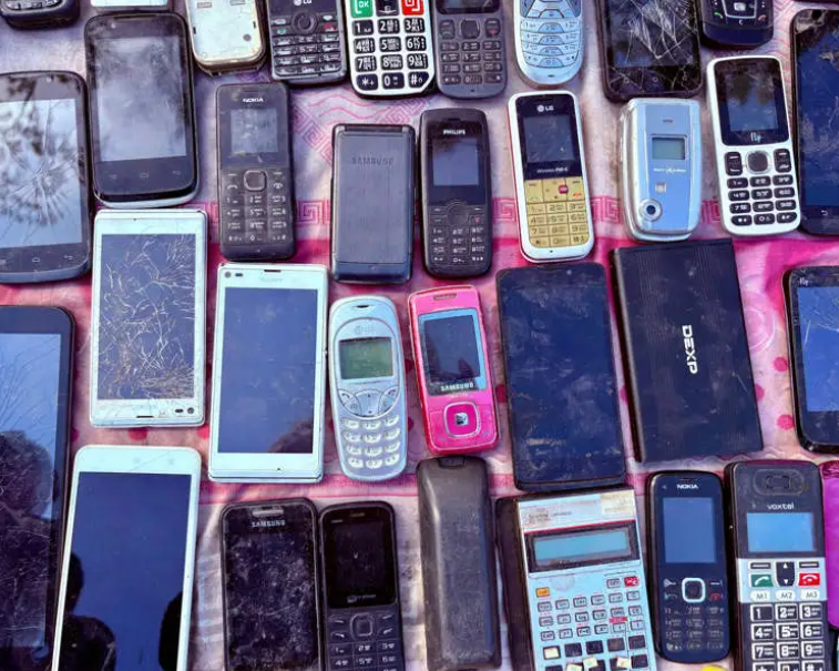 Un comerciante recibe un cargamento 16 años después de haberlo pedido