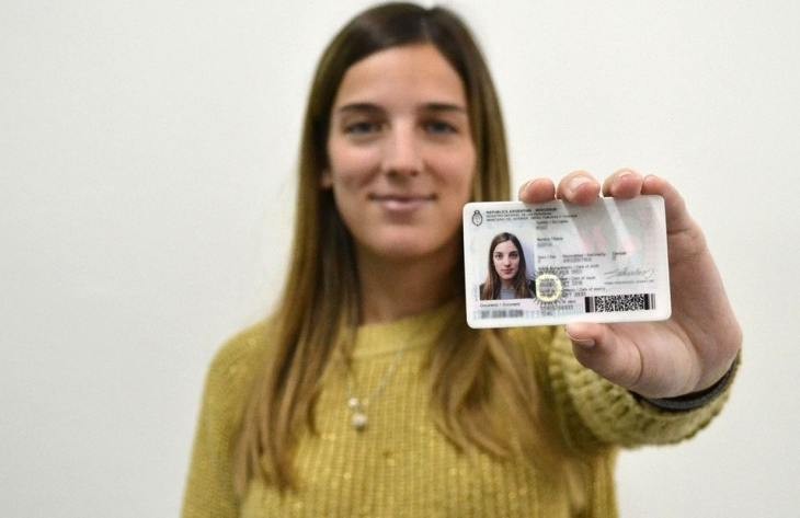 Quiénes deben tramitar el nuevo DNI 
