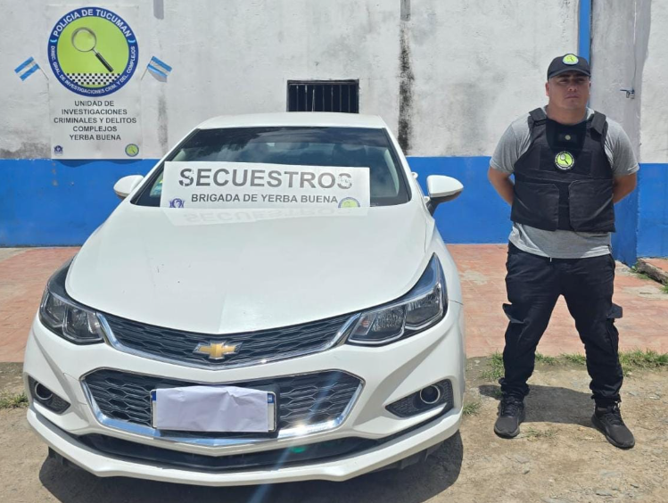 Fue estafado por una concesionaria, pero la policía recuperó el vehículo