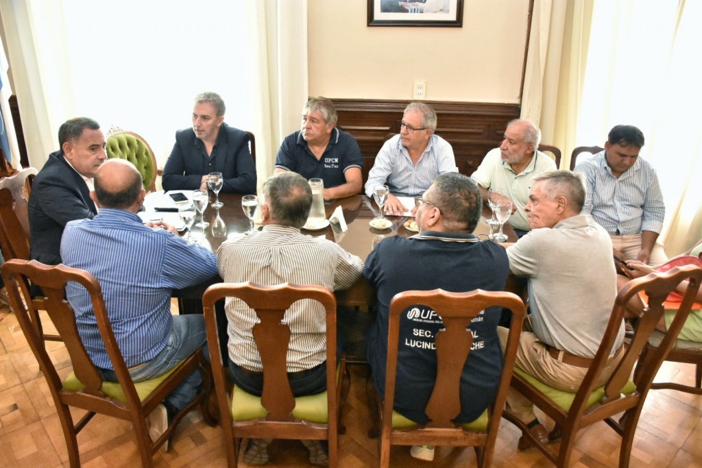 La Provincia continúa con los encuentros con los gremios por la recomposición salarial