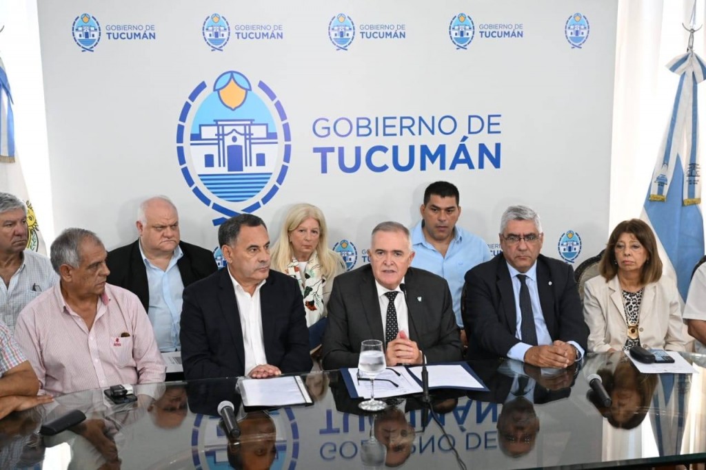 Jaldo garantizó escuelas en condiciones, transporte con descuento y cobertura total del seguro escolar