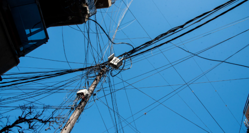 Chahla comenzó un Plan de Reordenamiento del Cableado Aéreo en la ciudad