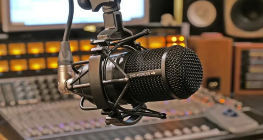 El Mundo celebra a la Radio