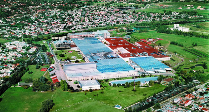 FATE cerró y quedaron en la calle más de 900 trabajadores