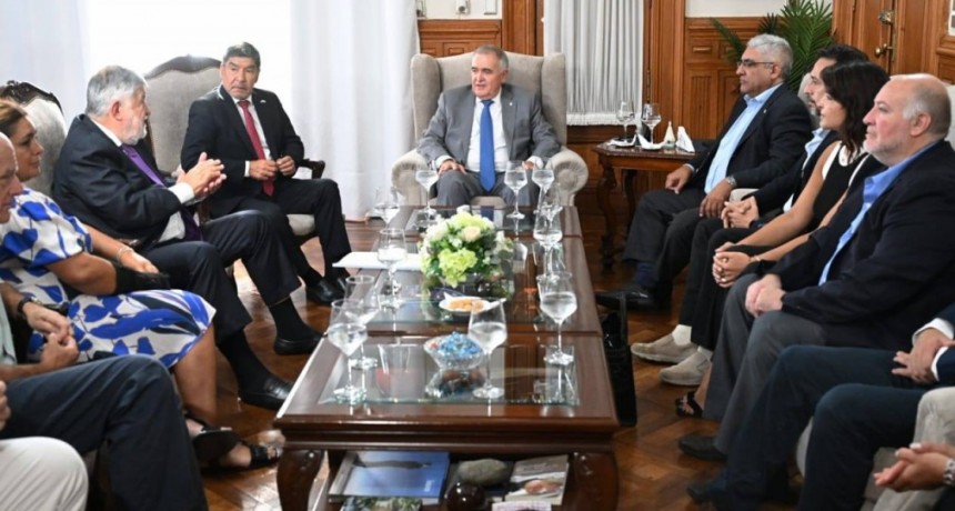 La Provincia y la Unión Industrial acordaron sostener la producción y el empleo