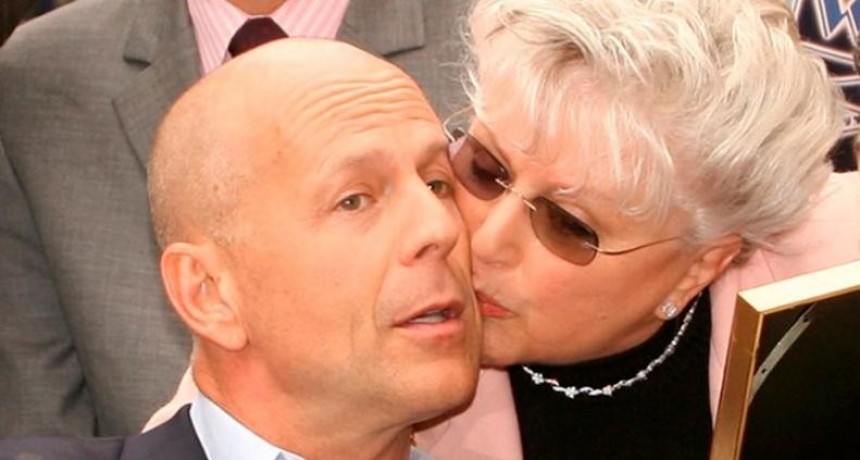 Preocupación por la salud de Bruce Willis: aseguran que ya no reconoce a su madre
