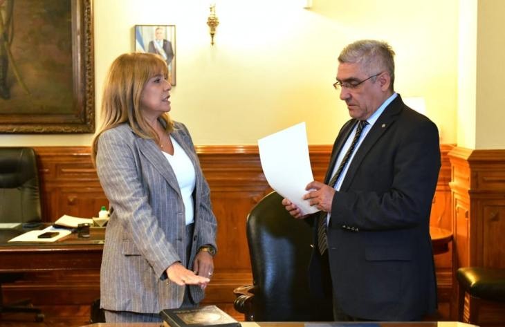 Elena Hurtado asumió como interventora del Instituto de Previsión y Seguridad Social