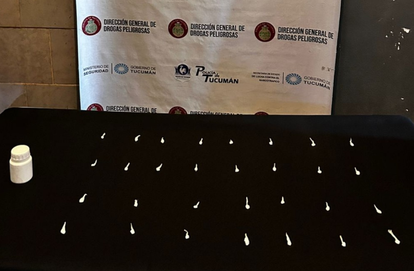 Atrapan a una pareja de presuntos dealers en Capital