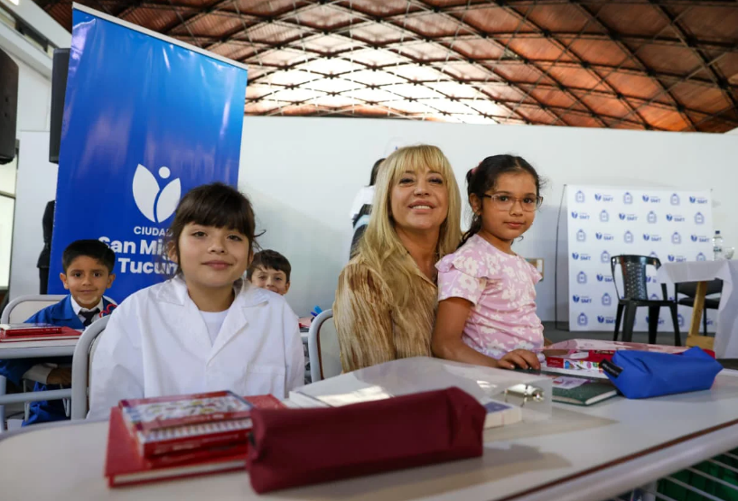 El 23 y 30 de diciembre la administración pública trabajará hasta el mediodía
