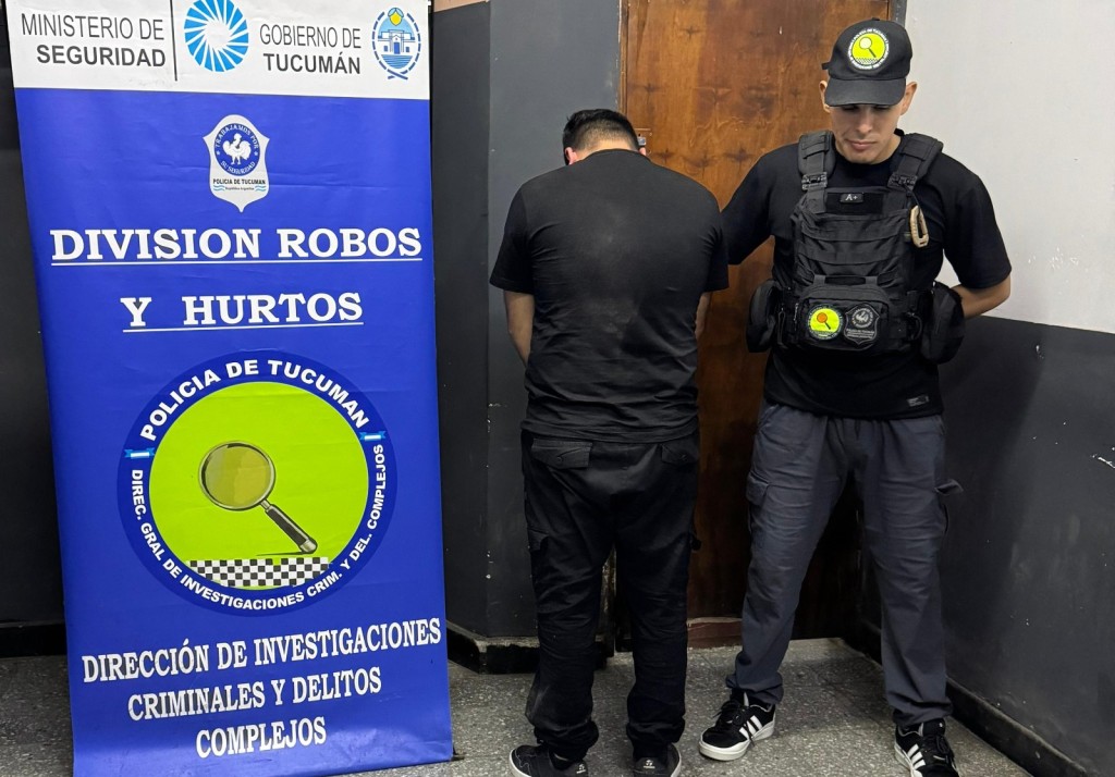 Ma?s de 40 agrupaciones participaron del acto oficial por el Di?a del Gaucho Tucumano