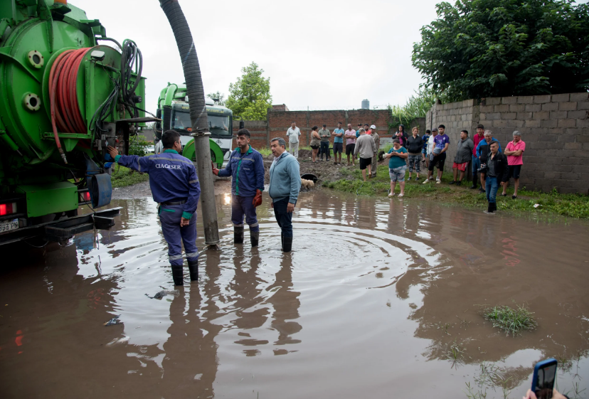 Manzur y De Pedro entregaron equipamiento para mejorar la atenci&oacute;n en el Registro Civil