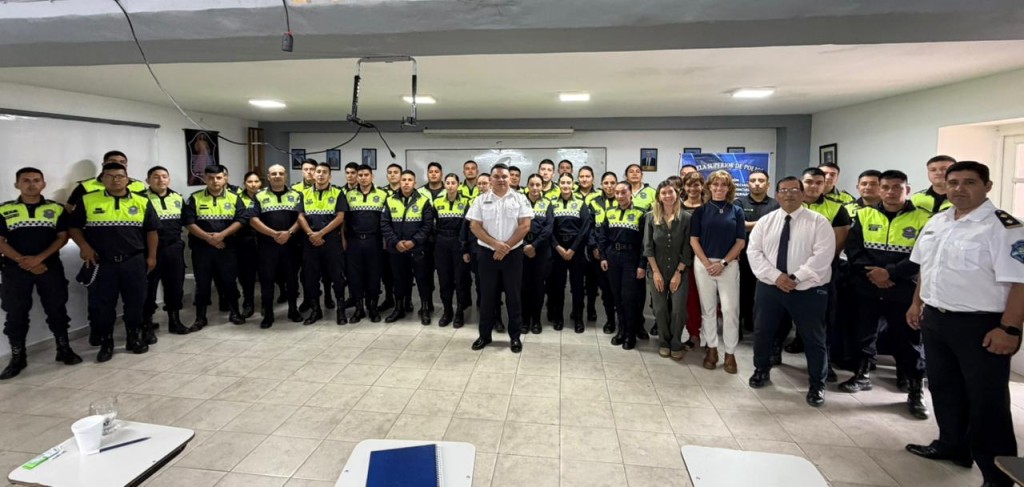 Capacitan a la polic&iacute;a para tomar denuncias con perspectiva de g&eacute;nero