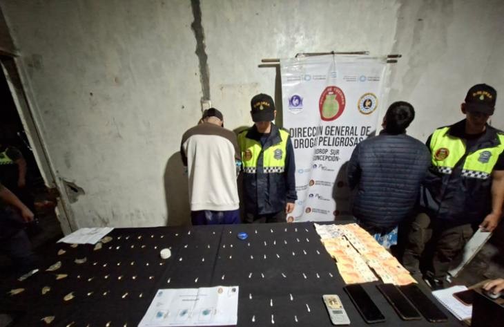 La polic&iacute;a desarticul&oacute; cuatro kioscos de venta de drogas en el sur de la provincia