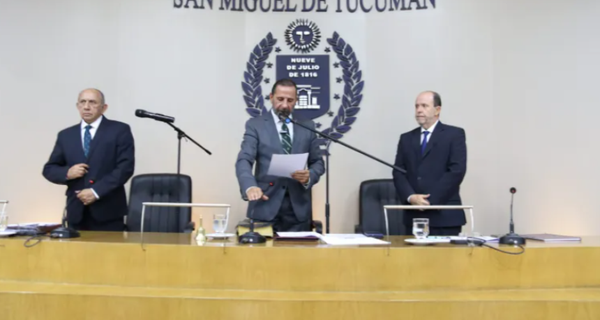 EL DR. FERNANDO JURI ASUME UN NUEVO MANDATO AL FRENTE DEL CONCEJO DELIBERANTE: "PRIORIZAMOS EL DI&Aacute;LOGO Y LA GENTE POR SOBRE LAS DIFERENCIAS POL&Iacute;TICAS"
