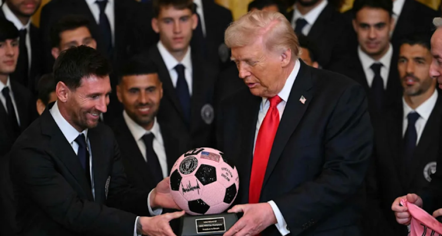 Donald Trump recibi&oacute; a Lionel Messi en la Casa Blanca