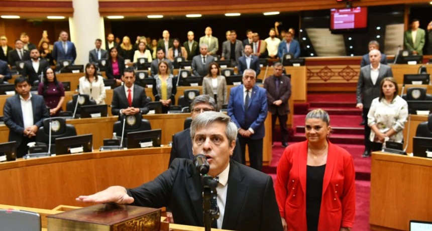 Agust&iacute;n Fern&aacute;ndez es el nuevo Defensor del Pueblo