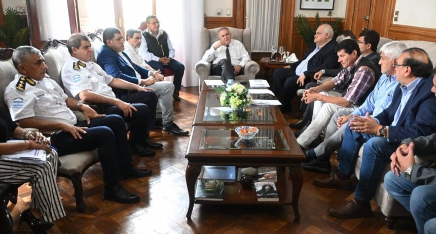 Lluvias: Jaldo coordin&oacute; acciones con el Gabinete para asistir a zonas afectadas